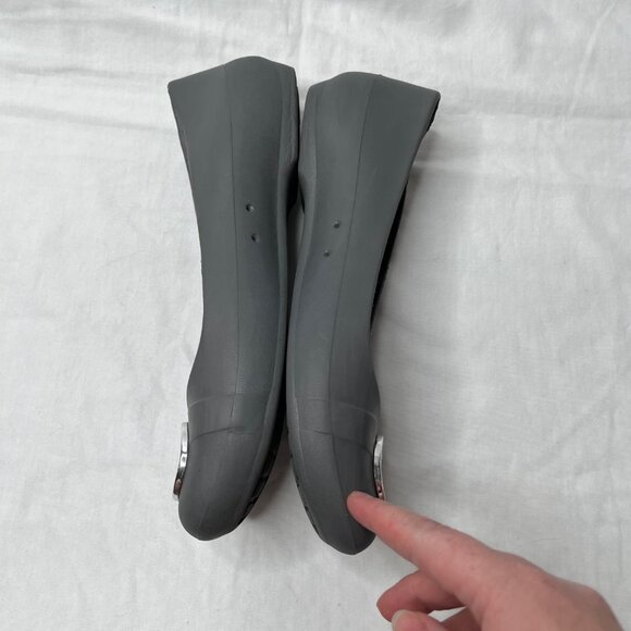 Crocs Womens Gianna Disc Gray Slip On Comfort Ballet Flats Size 9 - Picture 7 of 10